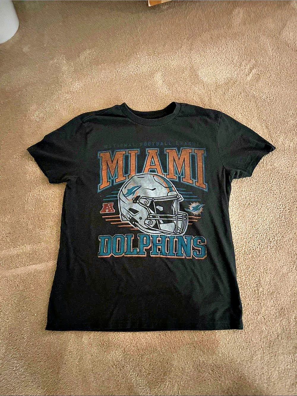 Miami Dolphins Graphic Tee